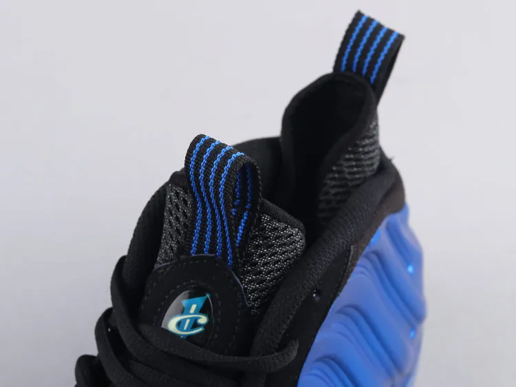 CE - NKE Hardaway Foam classic blue spray