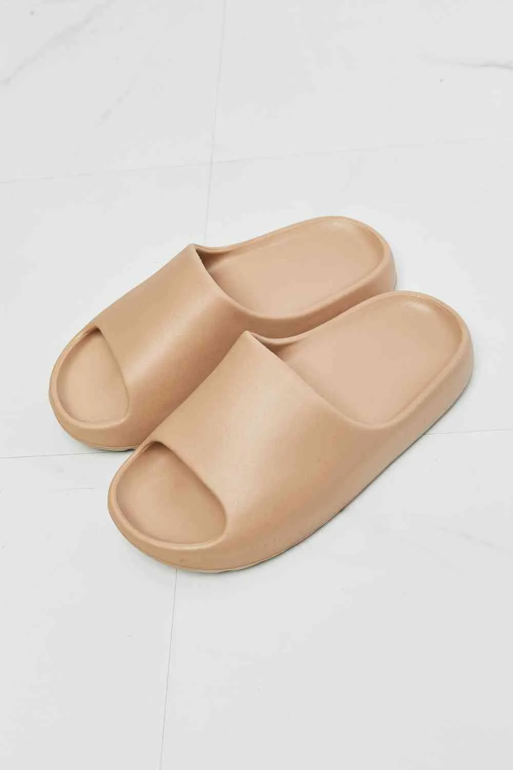 Cloud Comfort Slides Faux Rubber Womens Sandals