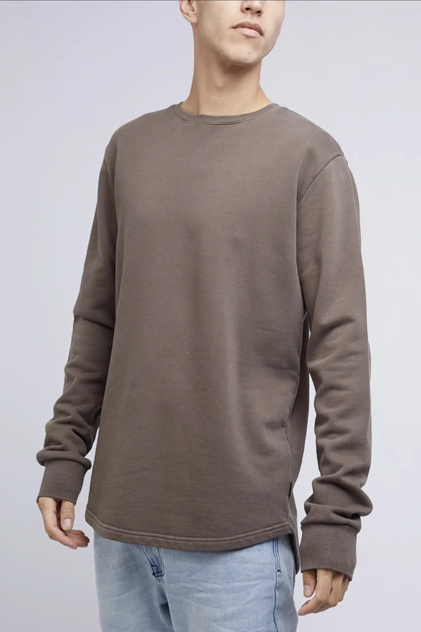 Curved Hem Crew Earth Brown