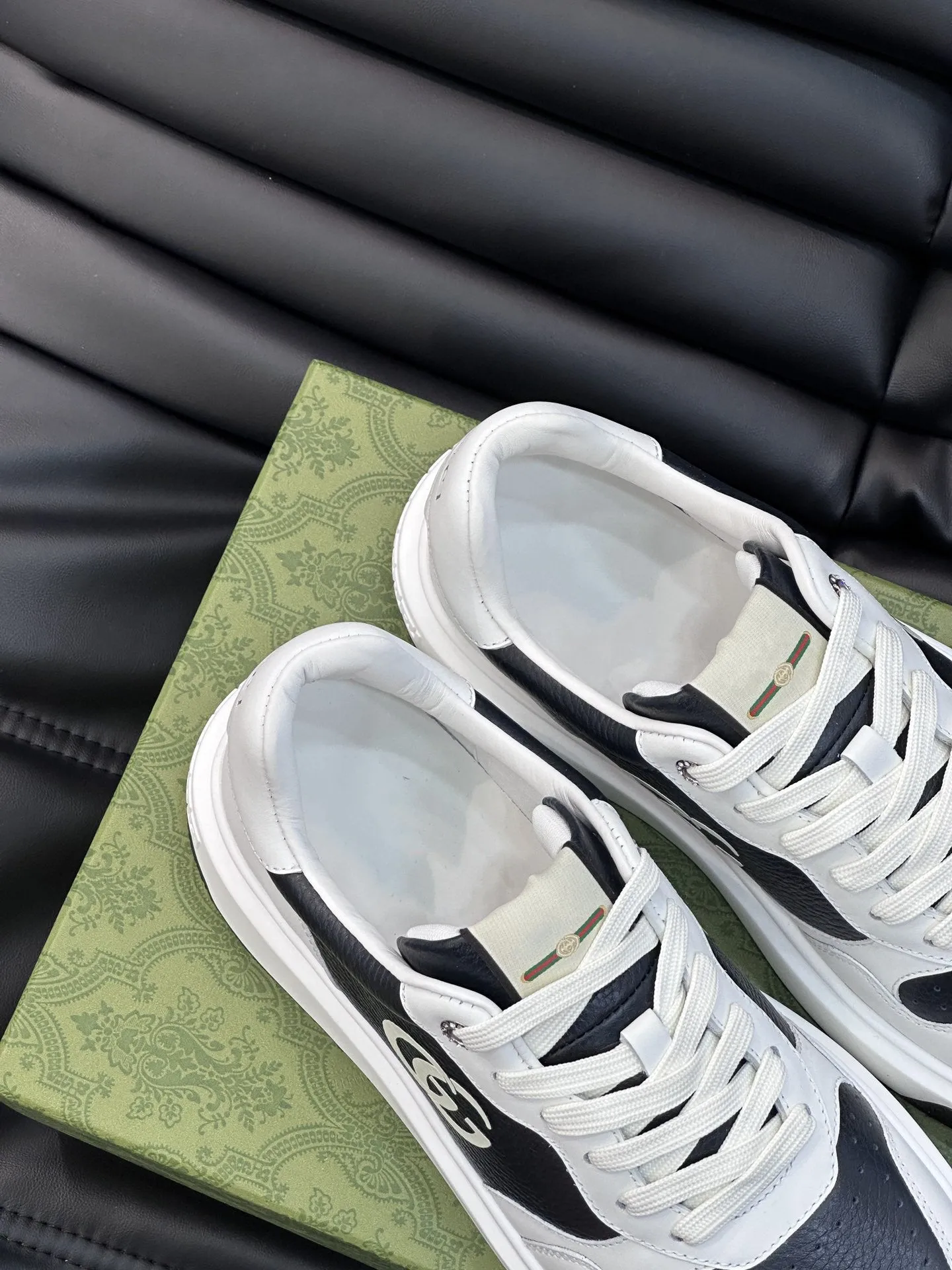 GG SNEAKERS WHITE BLACK LEATHER