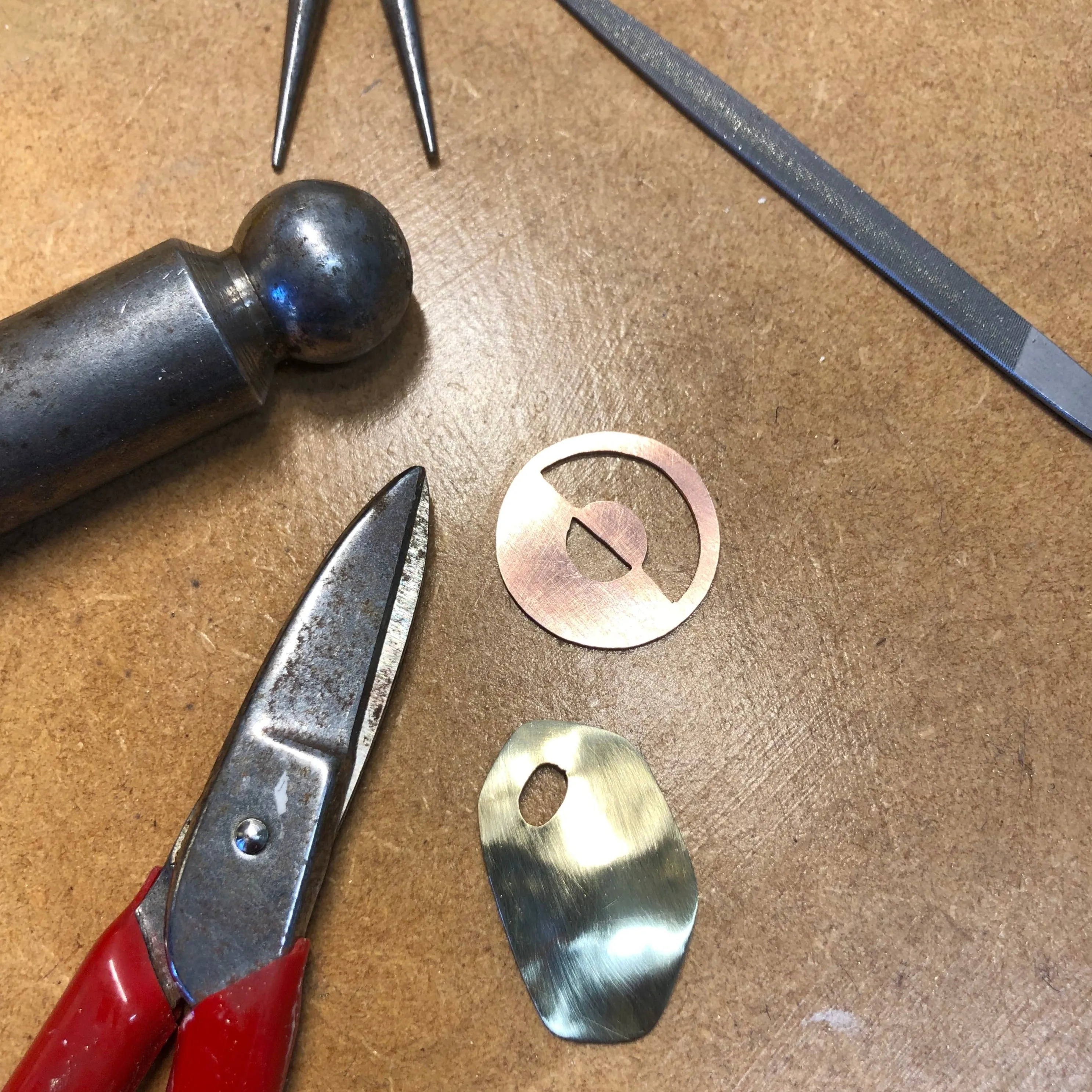 MAKE-DAY: Silver pendant [MAR]