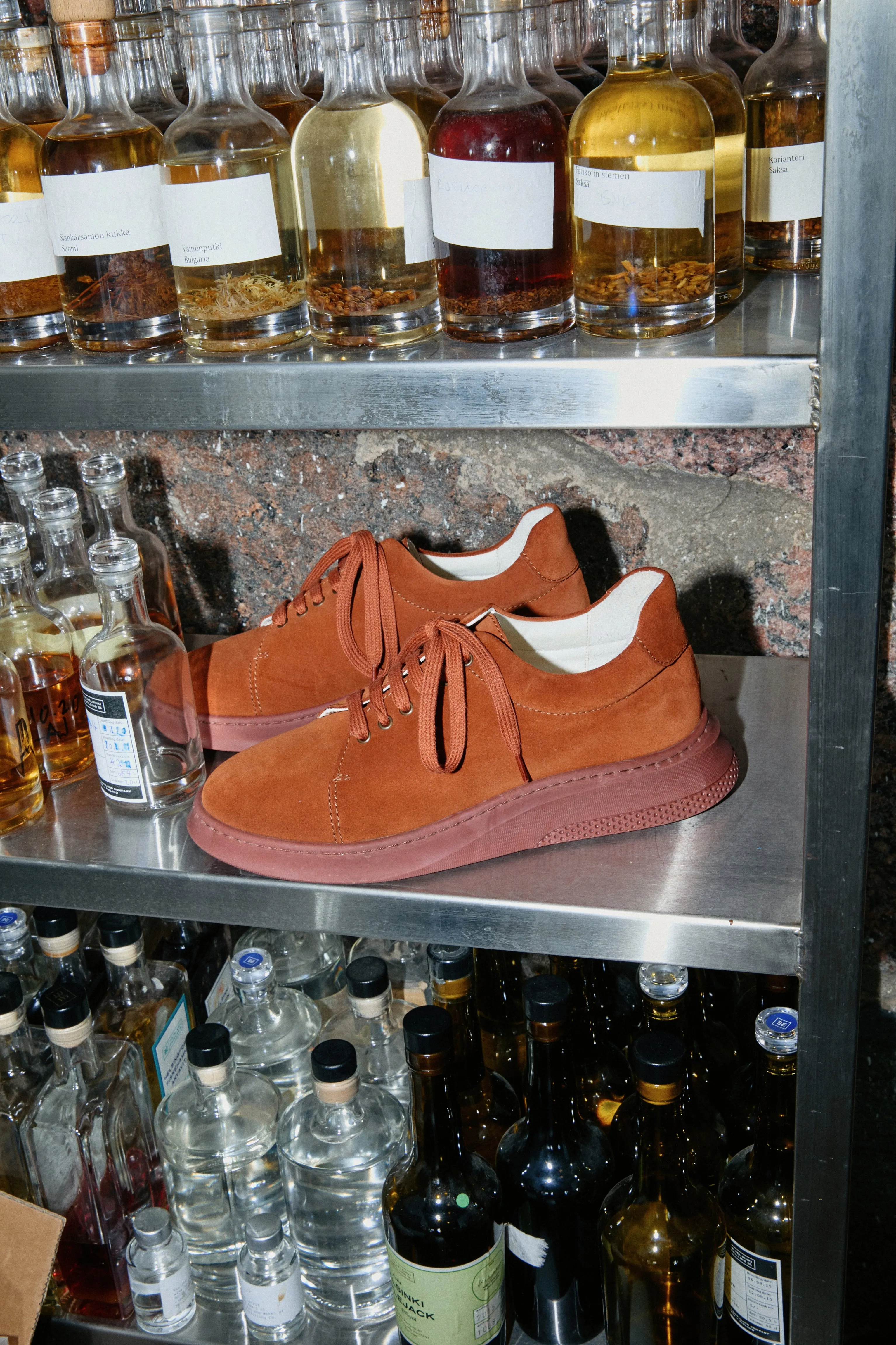 Maxine sneaker rust