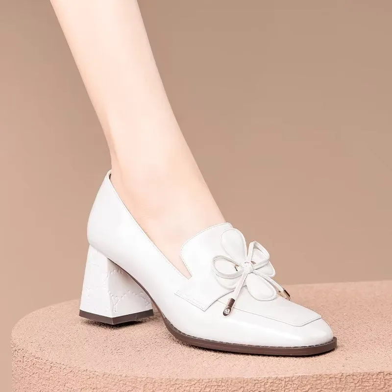 Modish Bow Fashion Slip On Low-med Heels