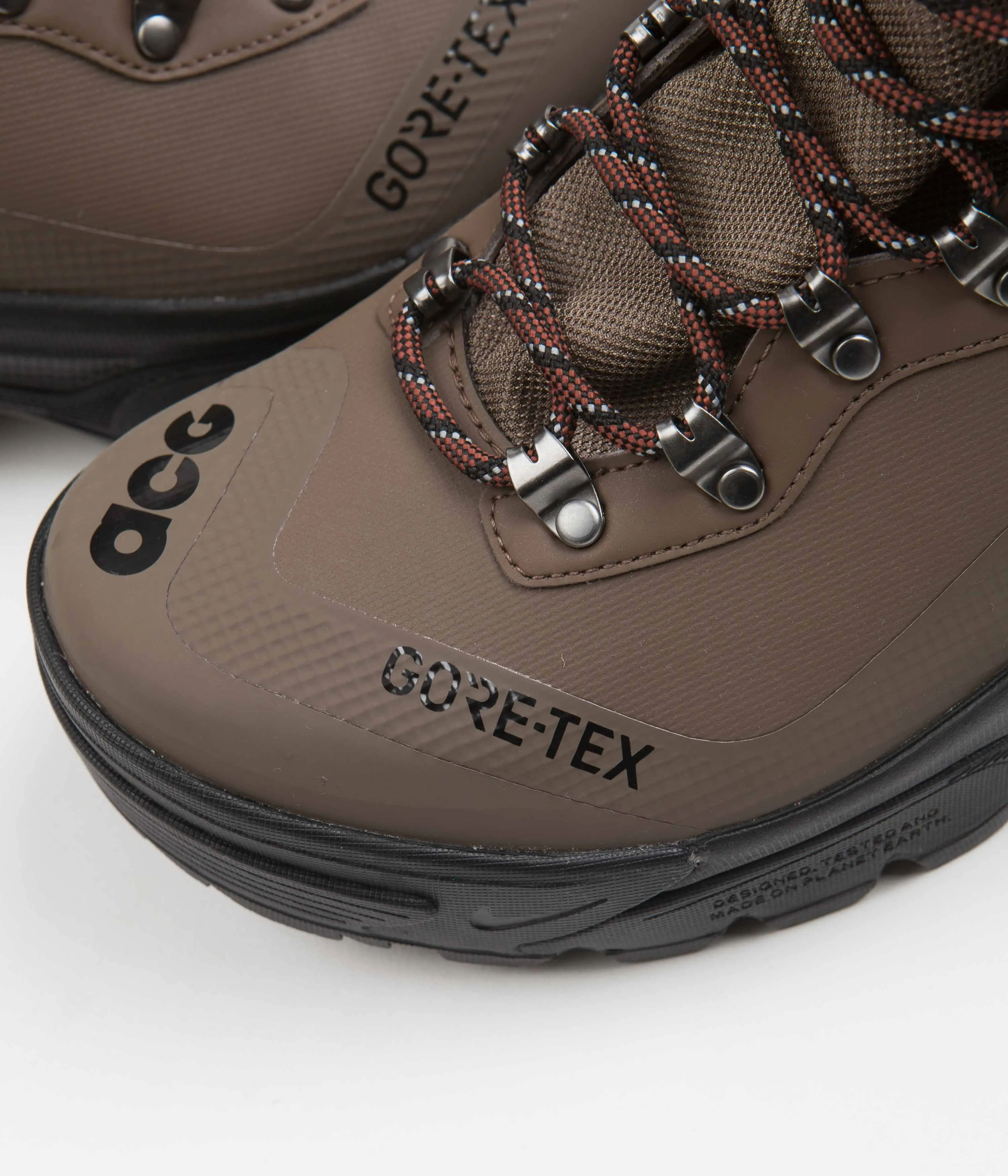 Nike ACG Gaiadome Gore-Tex Shoes - Trails End Brown / Black