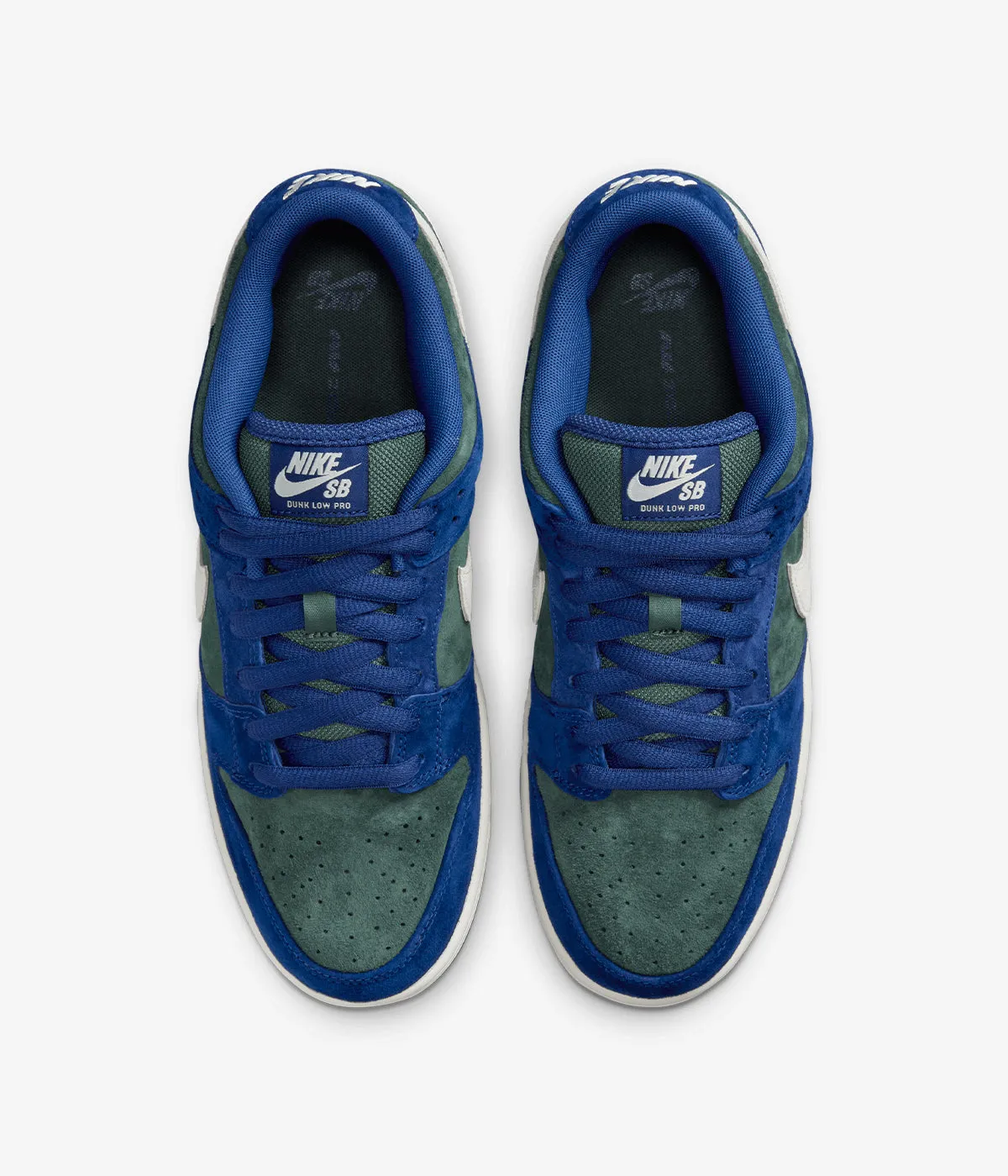 Nike SB Dunk Low Pro "Deep Royal Blue"