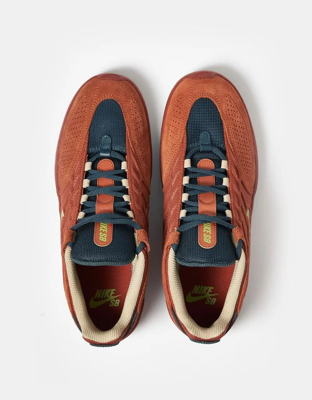 Nike SB Vertebrae TE Skate Shoes - Dark Russet/Pear-Desert Orange